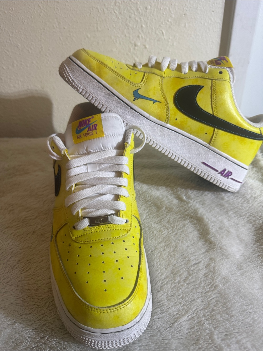 Nike Yellow and Black Low-Top Sneakers